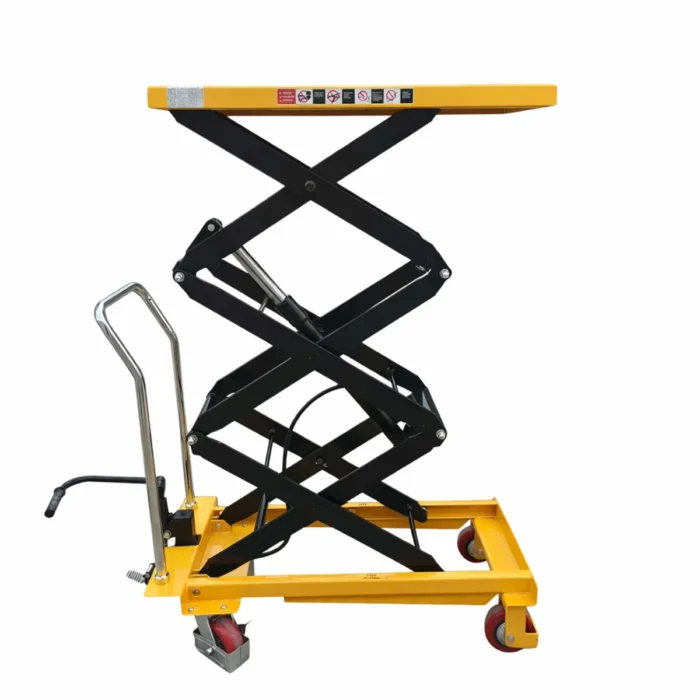 ChatGPT Image 2 lut 2026, 10_20_36 Stół podnośny nożycowy